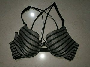 VS Black & Gray Striped Bra