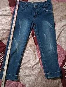 Blue Denim Capri Jeans