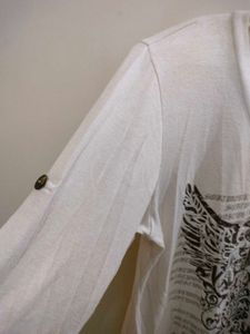 Stylish White Graphic Tee