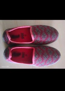 casual wear shoe