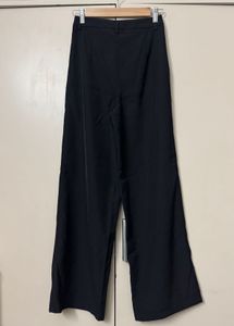 Brand New Without Tag Black Pants.
