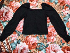 Black Long Sleeve Puff Top