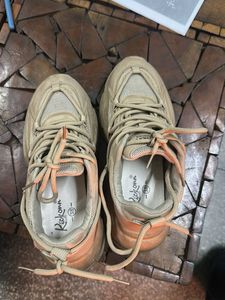 Beige Fashion Sneakers