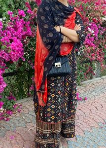 Elegant Printed Salwar Kameez