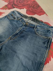 Wrangler Men&#39;s Regular Fit Jeans