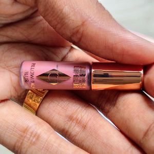 Charlotte Tilbury Airbrush Lip Blur In Viral Shade