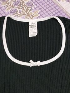 Black Ribbed Top