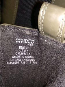 H&amp;M Chelsea Boots
