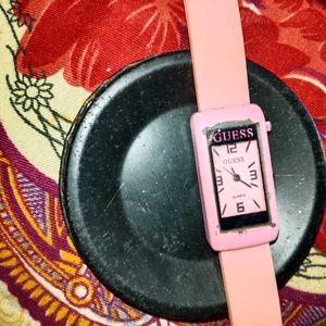 Only 1pic Used Watch Onl.Y Need To Change Cell