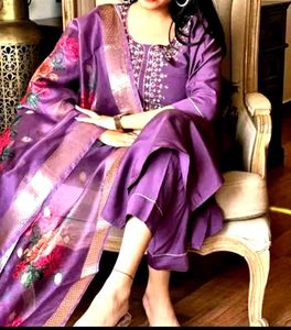 Beautiful New Kurta Set