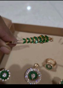 Emerald Stones Set Combo Braclet Ear Rings Locket