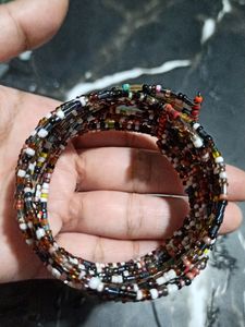 Women Beaded Bracelet