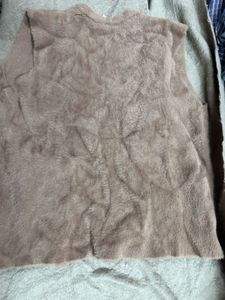 Fuzzy Sleeveless Cardigan