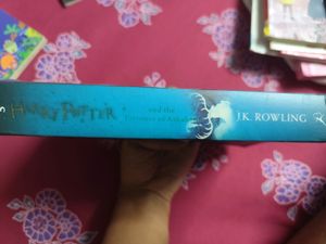 HARRY POTTER STORY BOOK