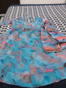 Anaarkali Kurta Set With Paint And Freebies