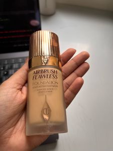 Charlotte Tilbury Airbrush Flawless Foundation N6