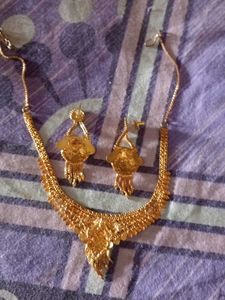 Elegant Gold-toned Necklace and Earring Set