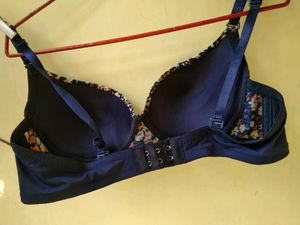 Women&#39;s Pushup Heavly Paded Bra...underwired
