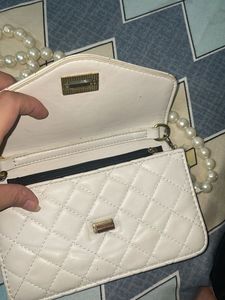 Pretty Pearl Bag