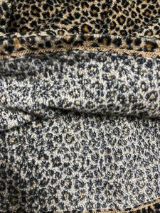 V Neck Tiger Print Sweatshirt!🐆🤎