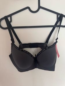 New Never Used Grey Bra Padded