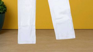 E@22 Size-38 (Sale) Latest Ladies high waist Jeans