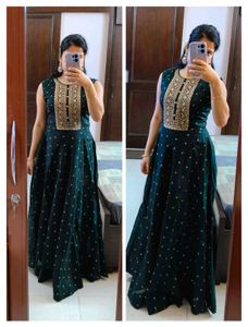 Women Green Partywear Zari Embroidery Suit Set