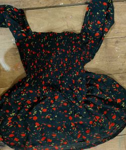 Floral Print Ruffle Mini Dress Black