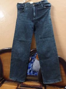 Stylish Denim Jeans – Preloved but Premium Quality