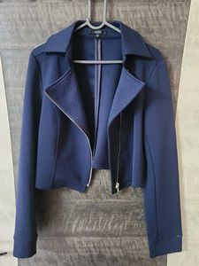 Chic Navy Cropped Jacket
