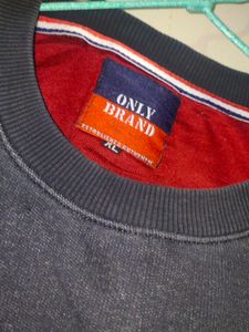 Sweatshirt (BWinter Wear)