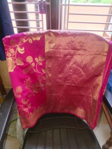 Pink Floral Banarasi Silk Dupatta