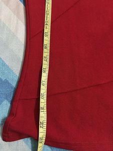 Chic Red Cold Shoulder Top with Asymmetric Stitch