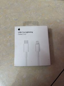 Apple USB-C to Lightning Cable