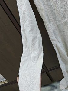 Elegant White Embroidered Kurta