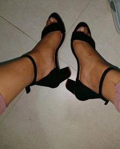 Black Heels For Girls