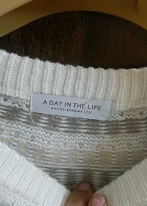 Negotiable : Patterned Knit Sweater