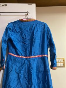 Elegant Blue Embroidered Kurta