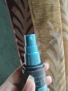 makeup fixer