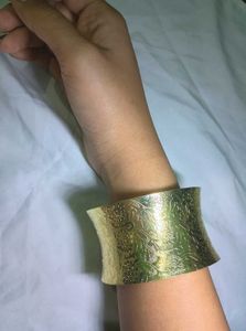 NEW adjustable chunky gold bracelet western floral