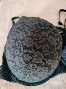 H&amp;M Lacey Soft Padded Bra🤍