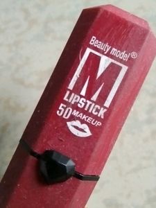 Beauty Model Lipstick - Red