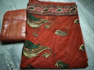 unused ( blouse piece nd peticoat)