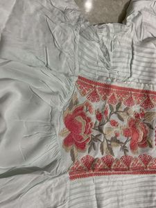 Cottan Top For Woman