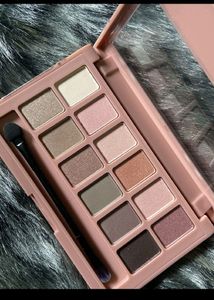 Maybelline New York Nude Eyeshadow Palette