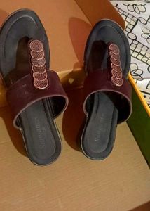 Price Down Hills Sandals Pack Of -2