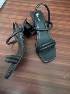 Zudio Black Heels
