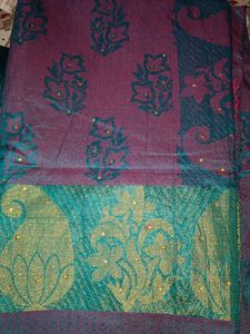 Elegant Floral Pattern Saree