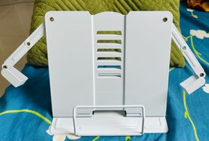 Adjustable Book Stand