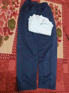 School White Shirt And Blue Pant 👖